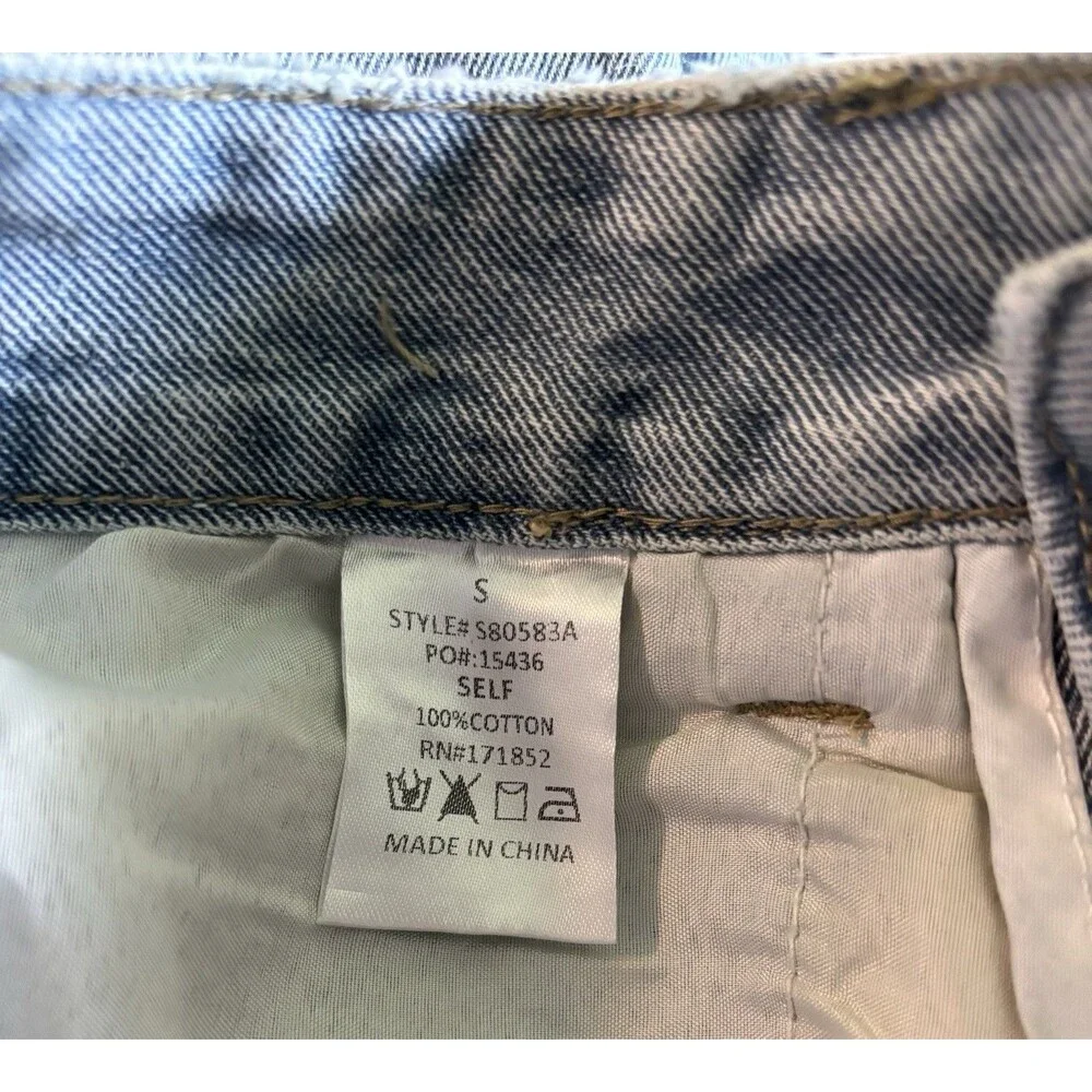 Signature 8 Blue Denim Jean Cut-Off Frayed Distressed Shorts Small 26 Waist NWT
